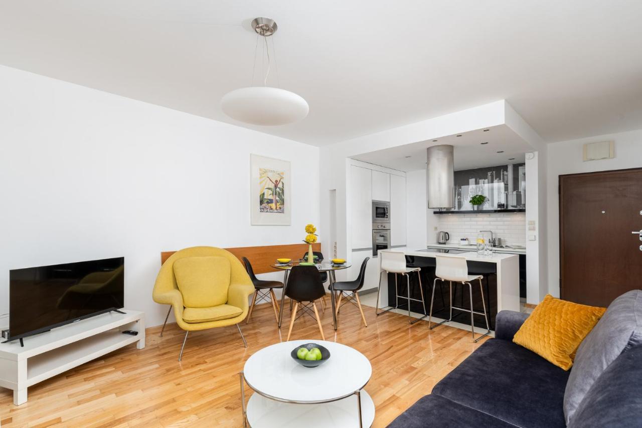 Modern Apartments With Free Parking Spot Cracóvia Exterior foto